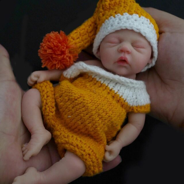7″ Micro Preemie Lifelike Silicone Baby Dolls – “Sarah” and “Theo ...